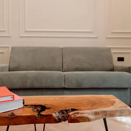 Palazzo Panfilli Luxury Apartament