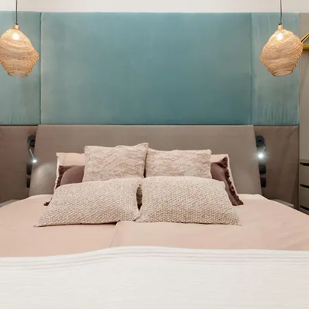 Palazzo Panfilli Luxury 아파트